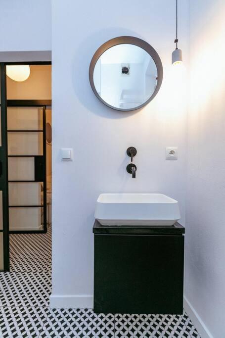 Charming Apartment Next To The Old Town! Варшава Екстериор снимка