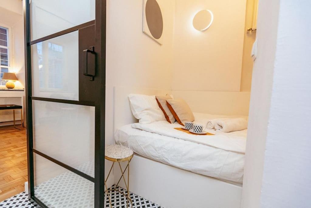 Charming Apartment Next To The Old Town! Варшава Екстериор снимка