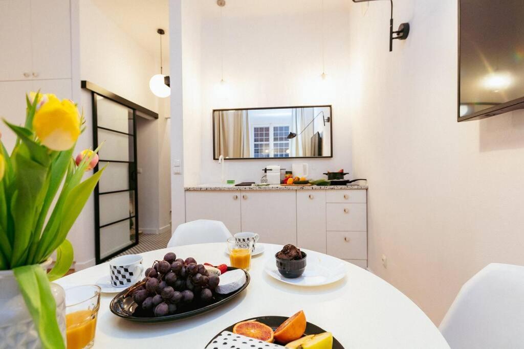 Charming Apartment Next To The Old Town! Варшава Екстериор снимка